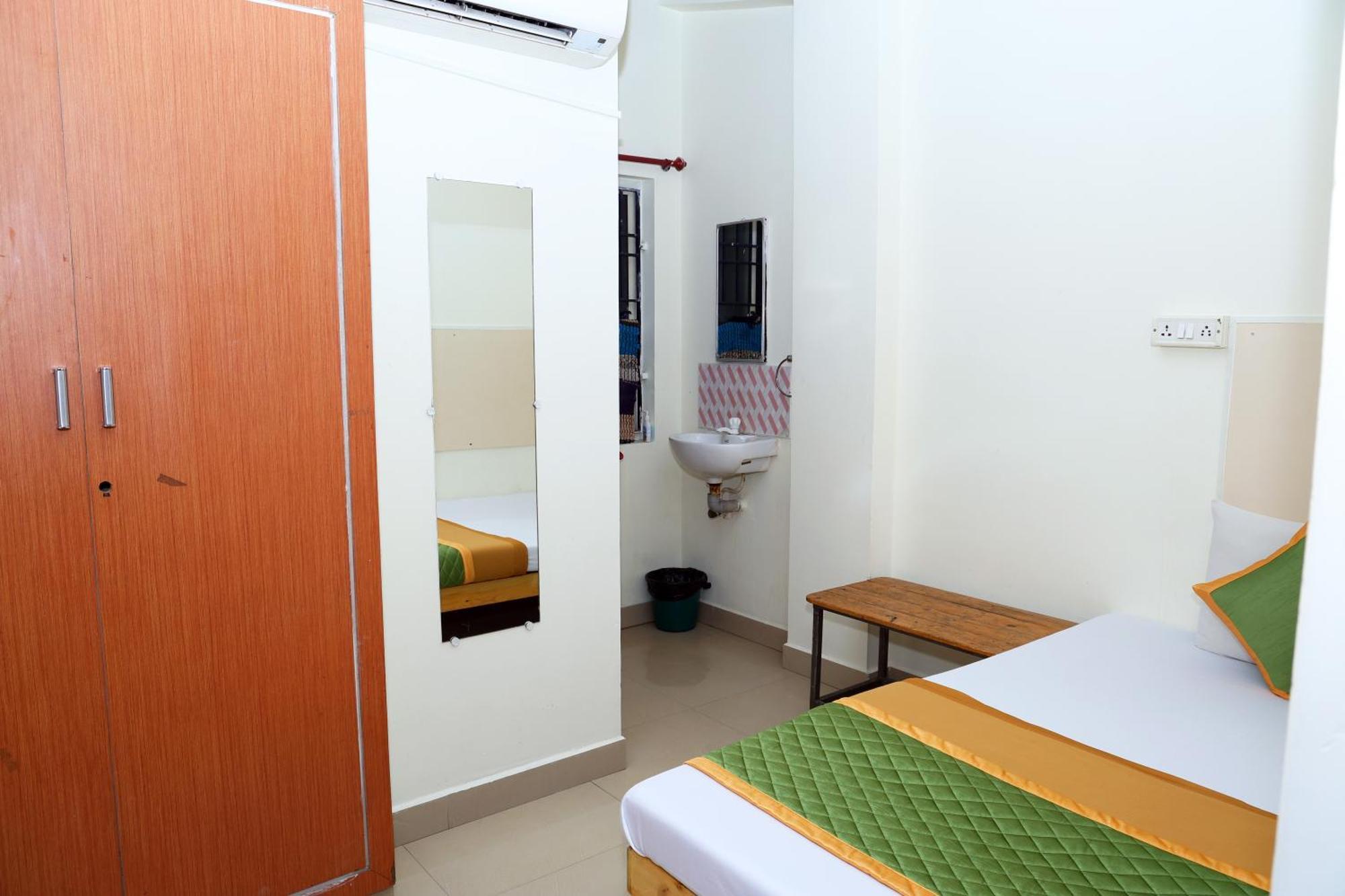 Royal Green Accommodation Chennai Airport Exterior foto